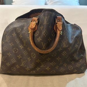 Louis Vuitton Speedy 40